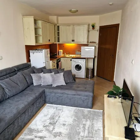 Pirin Golf & * Razlog